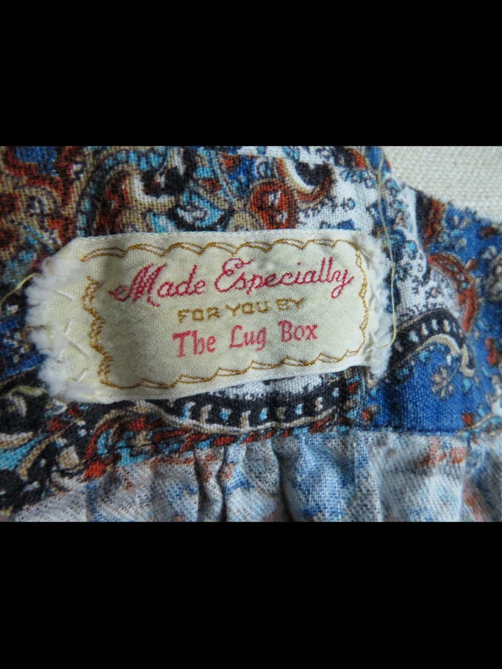 True 1970's Vintage Paisley Maxi Apron Blue & Brown Very miu miu - Picture 7 of 7